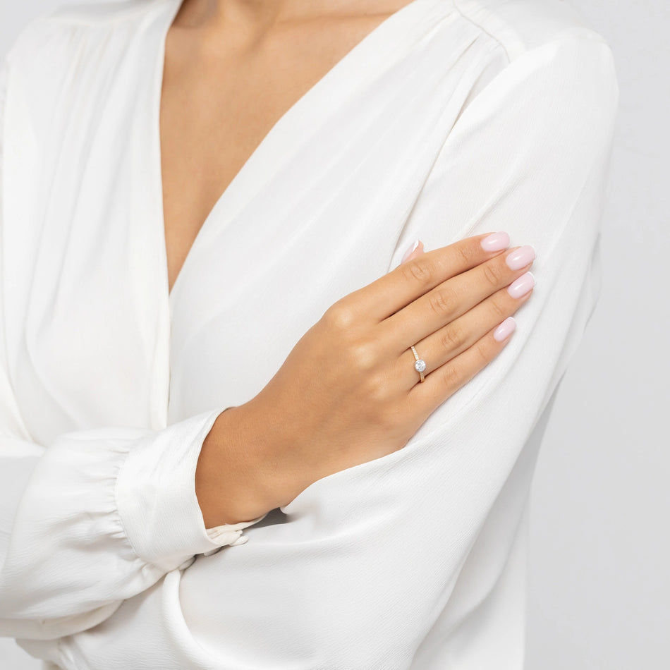 Goldring mit Zirkonia