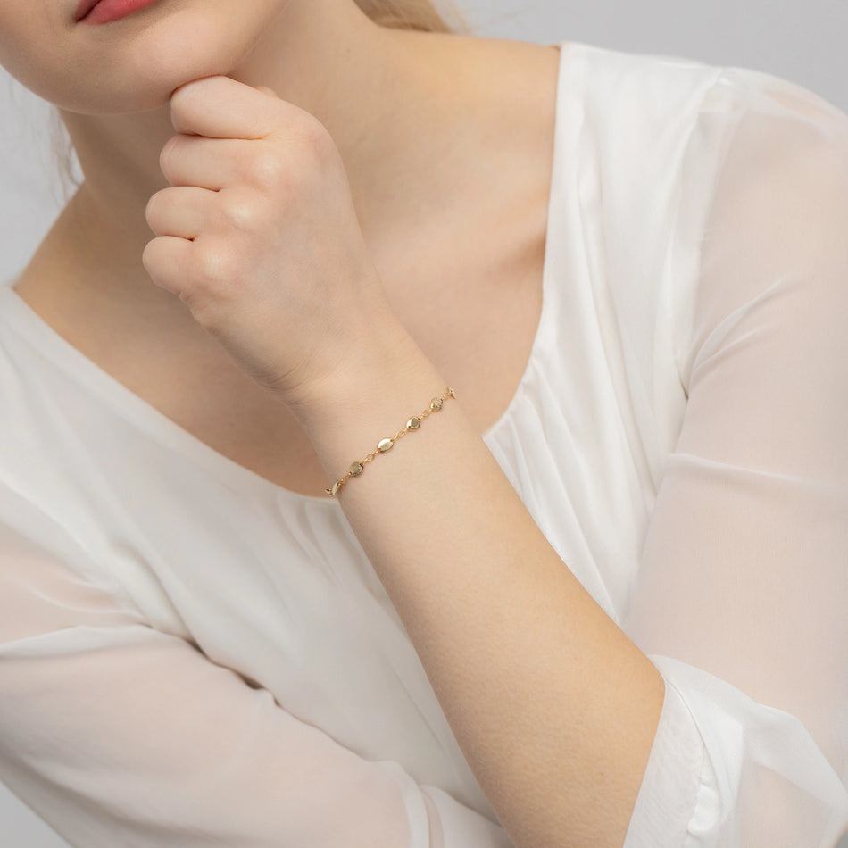 Zlatý náramek s ovály