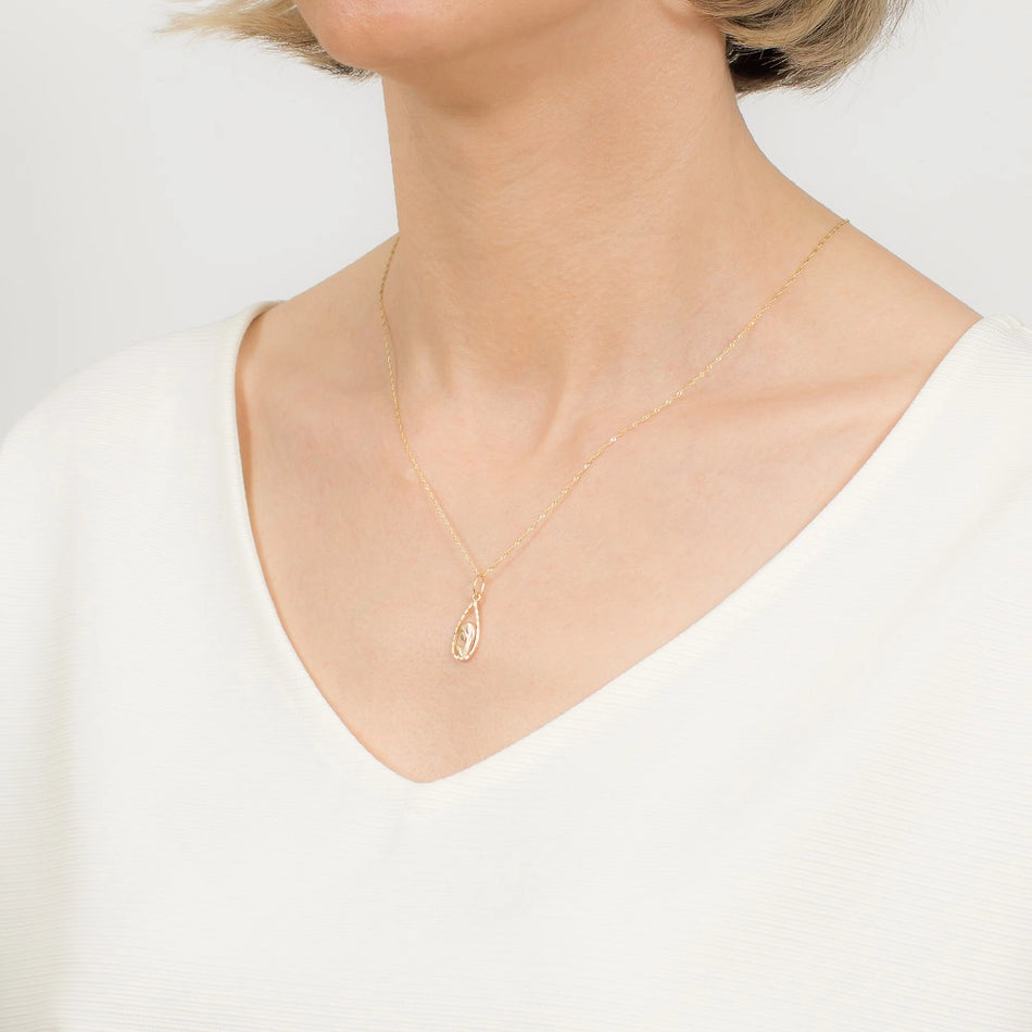 Zlatý prívesok Panny Márie