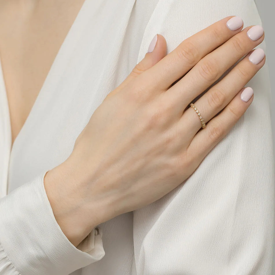 Dezenter Goldring mit Zirkonia Set