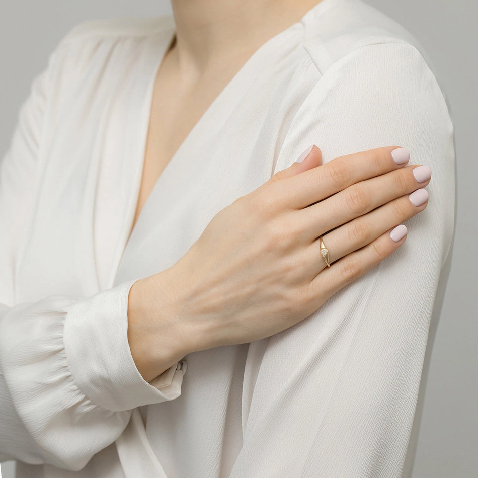 Goldring mit Zirkonia