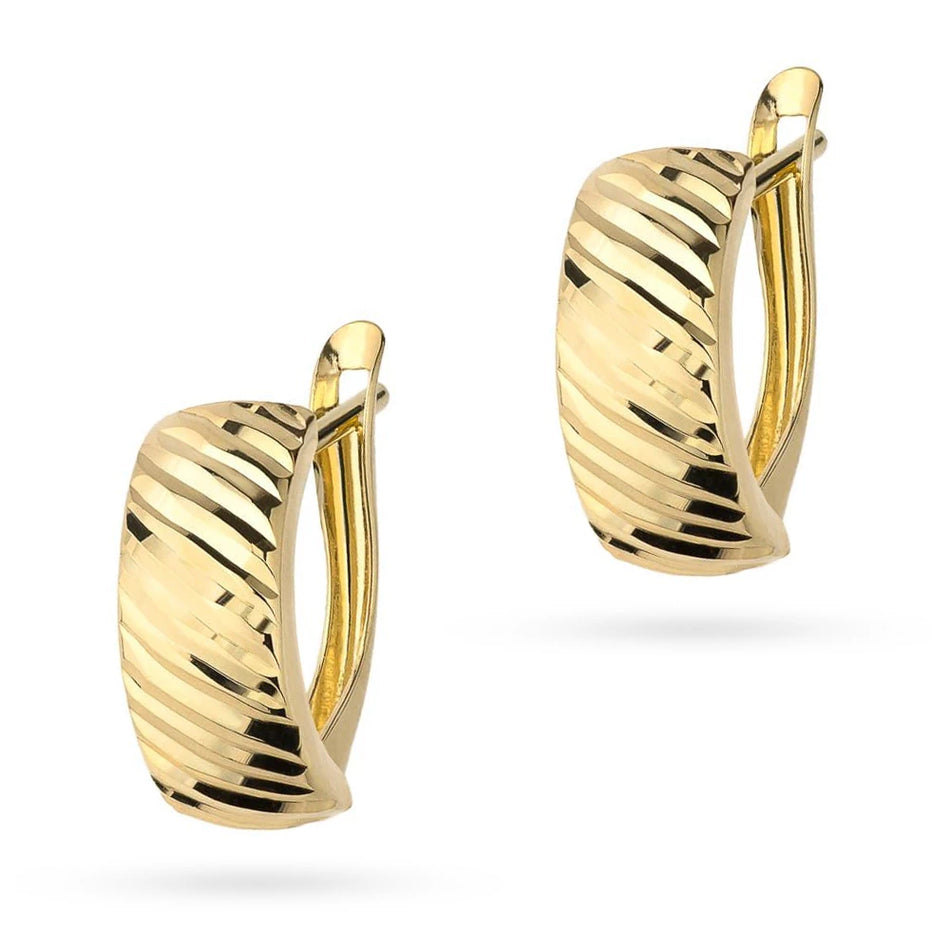 Gold Earrings with English Clasp