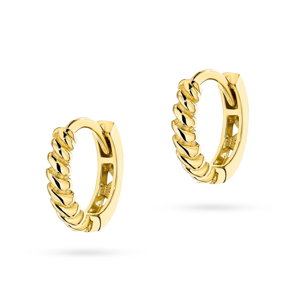 Zlaté kruhové zásuvacie náušnice