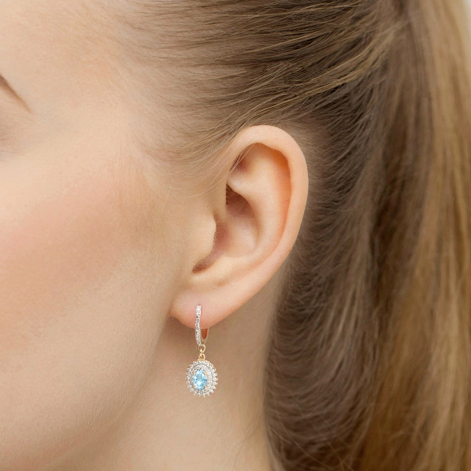 Goldohrringe mit 0,50 ct Topasen und 0,442 ct Diamanten