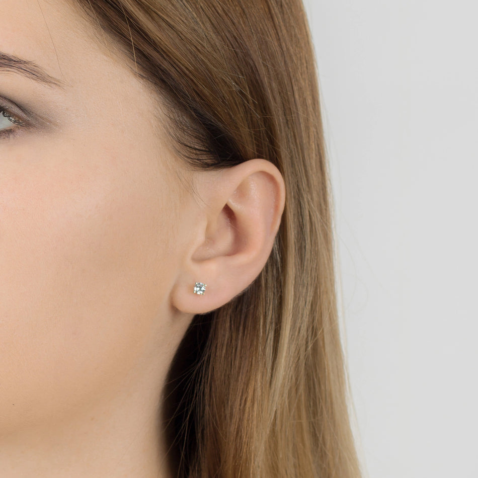 Zlaté náušnice se zirkony