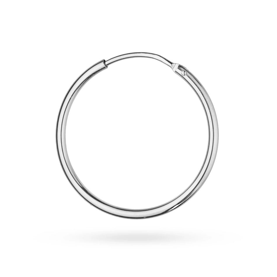 Jediný strieborný kruhové zásuvacie náušnica