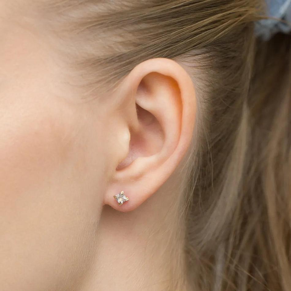 Zlaté puzety se zirkony