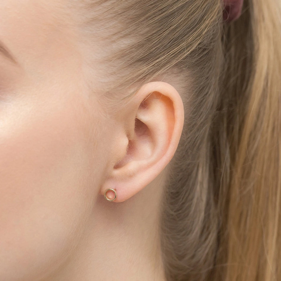 Zlaté puzeta náušnice