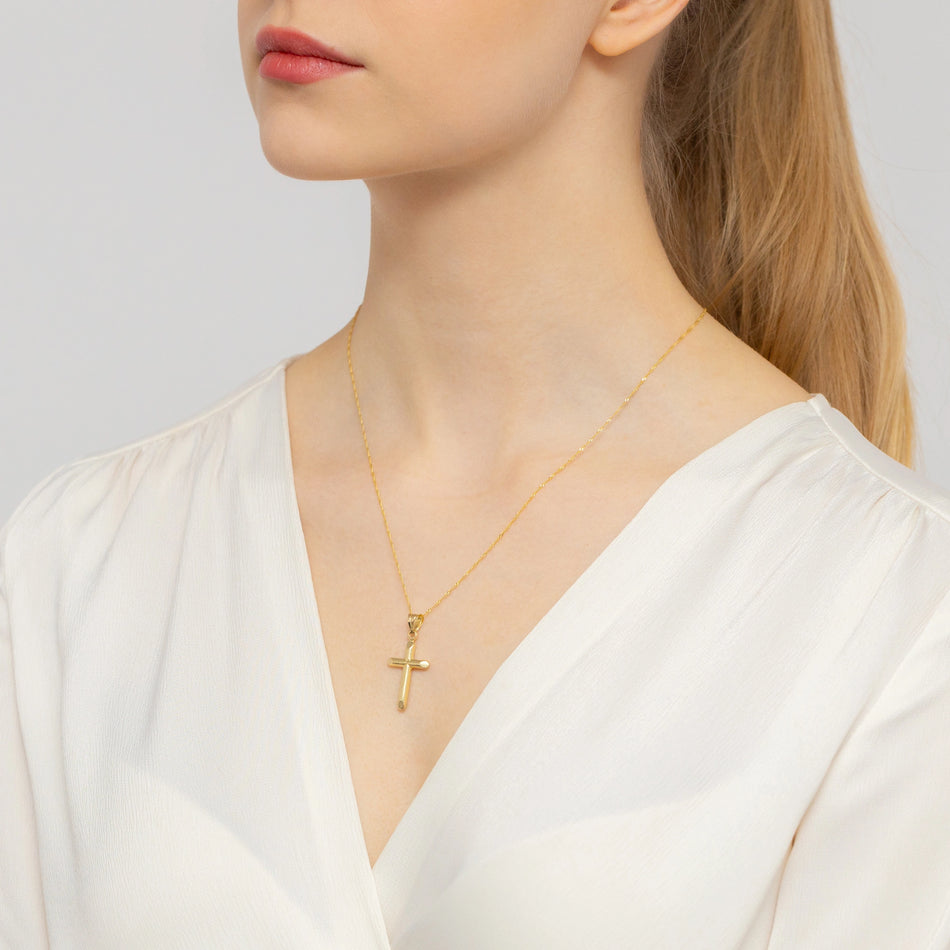 Zlatý křížový přívěsek