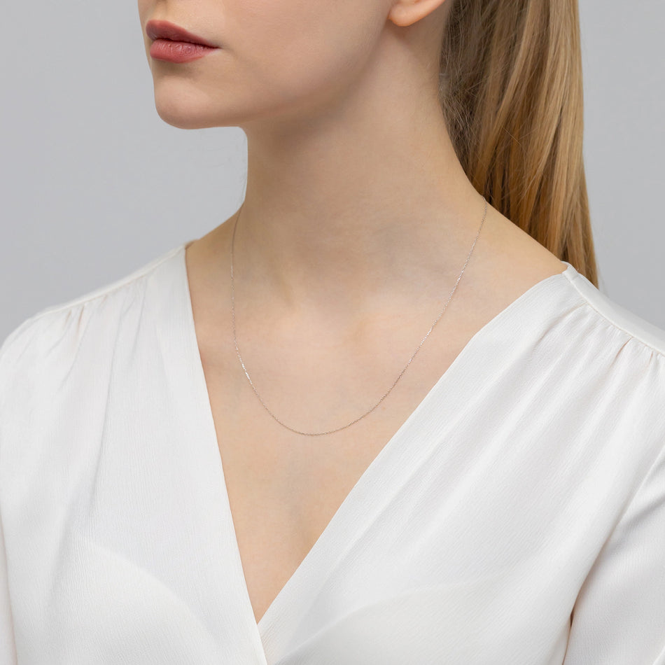 Kotvový řetízek z bílého zlata 0,6 mm