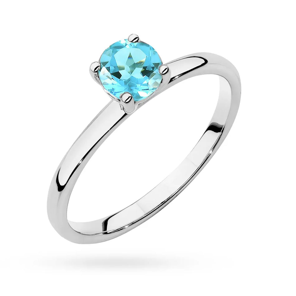 Gold Ring with 0.60ct Topaz