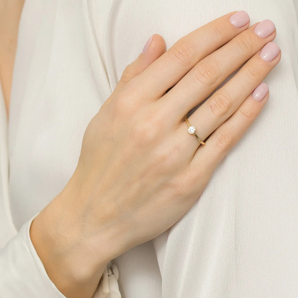 Goldring mit 0,30 ct Diamant