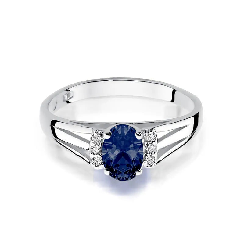 Gold Ring with 0.70ct Sapphire and 0.052ct Diamonds