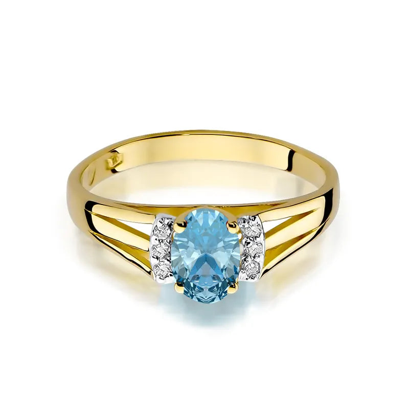 Gold Ring with 0.50ct Topaz and Diamonds
