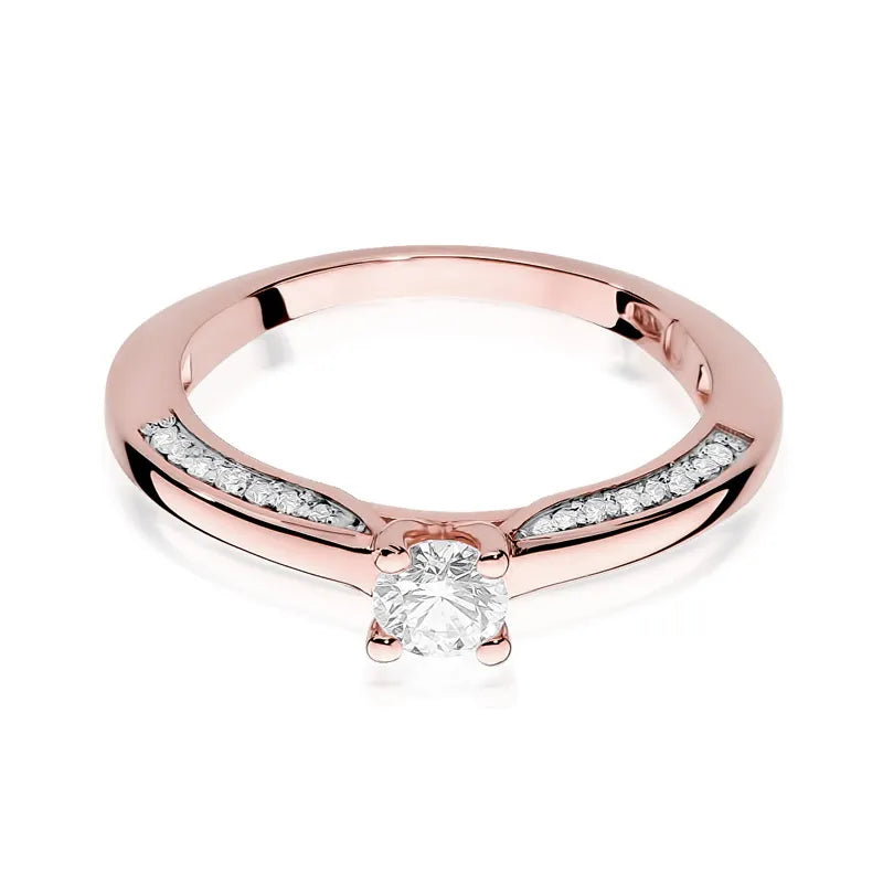 Goldring mit 0,30 ct Diamant und 28 Diamanten besetzt