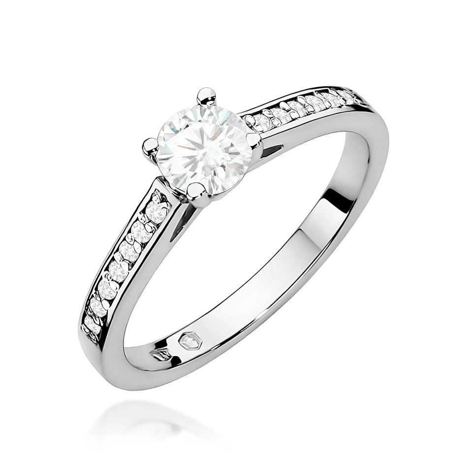 Gold Ring with 0.50ct and 0.12ct Diamonds