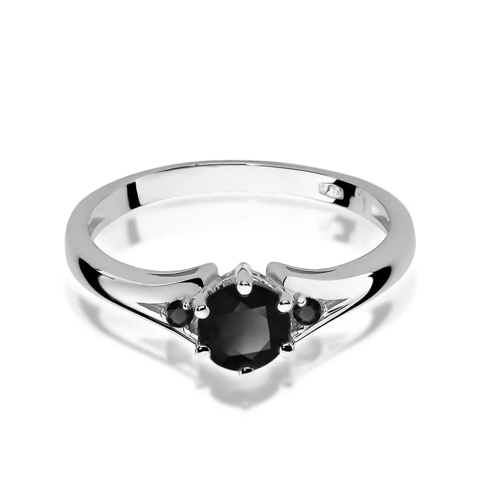 Goldring mit 0,50 ct schwarzem Diamant und schwarzen Diamanten