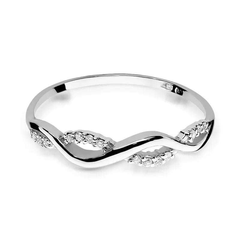 Zlatý prsten s diamanty 0,07 ct