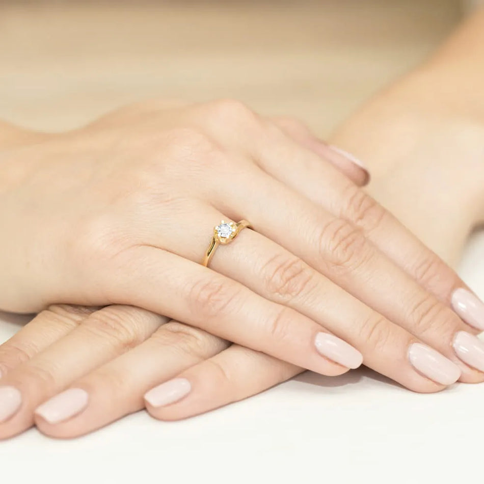 Goldring mit 0,30 ct Diamant