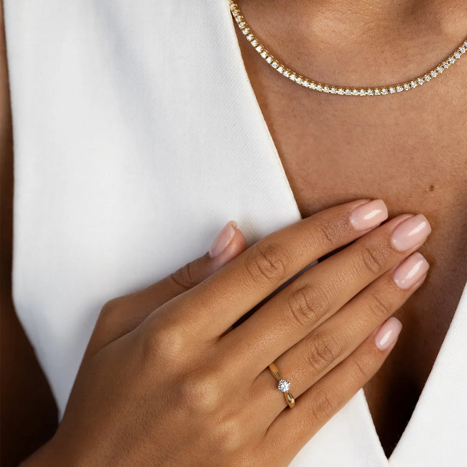 Goldring mit 0,15ct Labrodiamanten