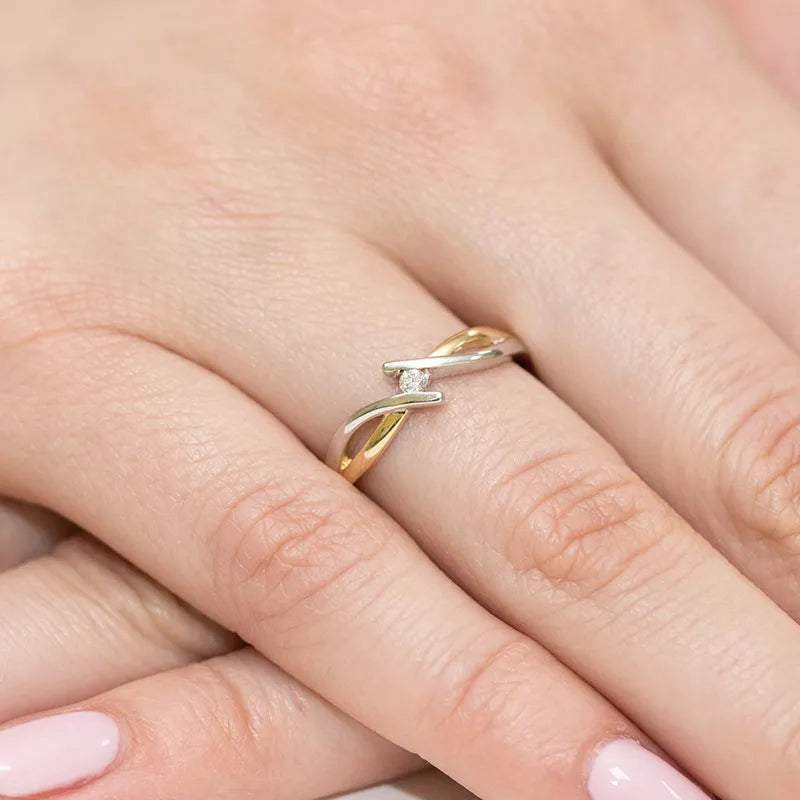 Gold Ring with 0.04ct Diamond