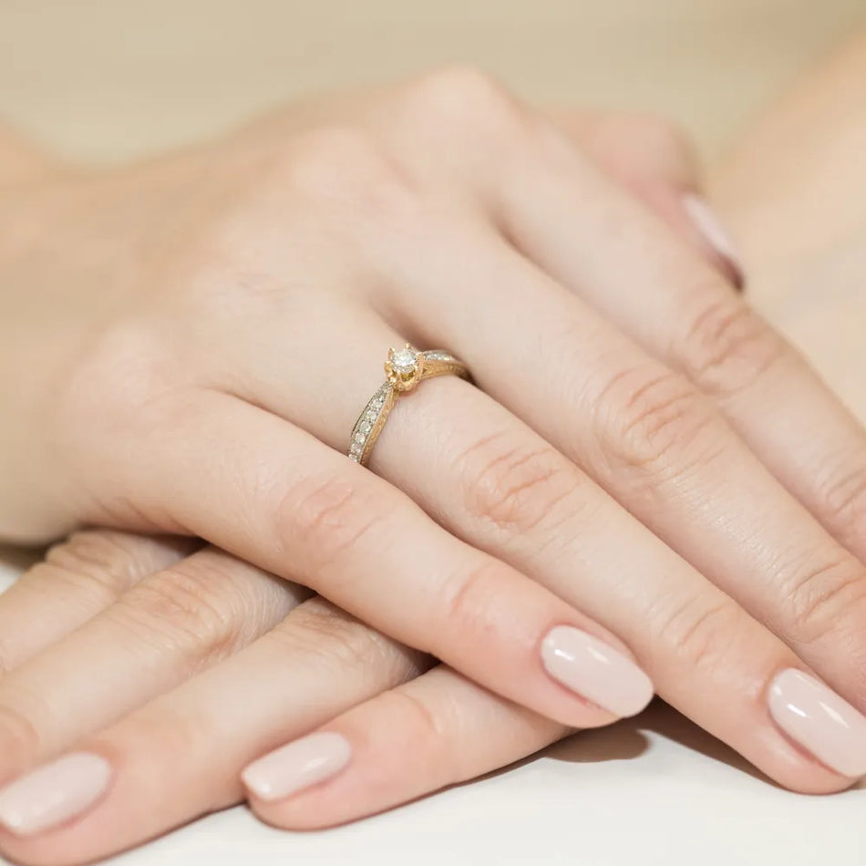 Gold Ring with 0.15ct and 0.15ct Diamonds