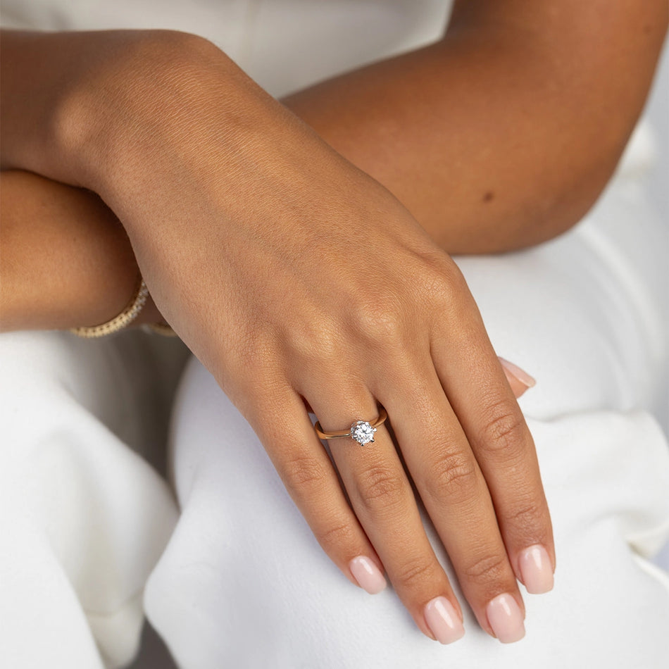 Zlatý prsteň s 0.50ct laboratórnym diamantom