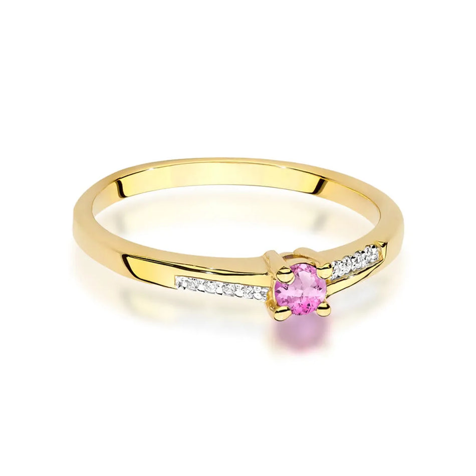 Gold Ring with 0.15ct Pink Topaz and 0.04ct Diamonds