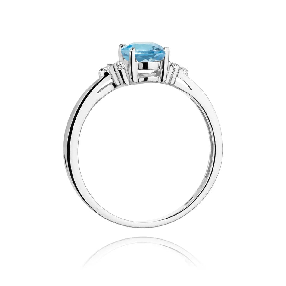 Gold Ring with 0.90ct Topaz and 0.052ct Diamonds