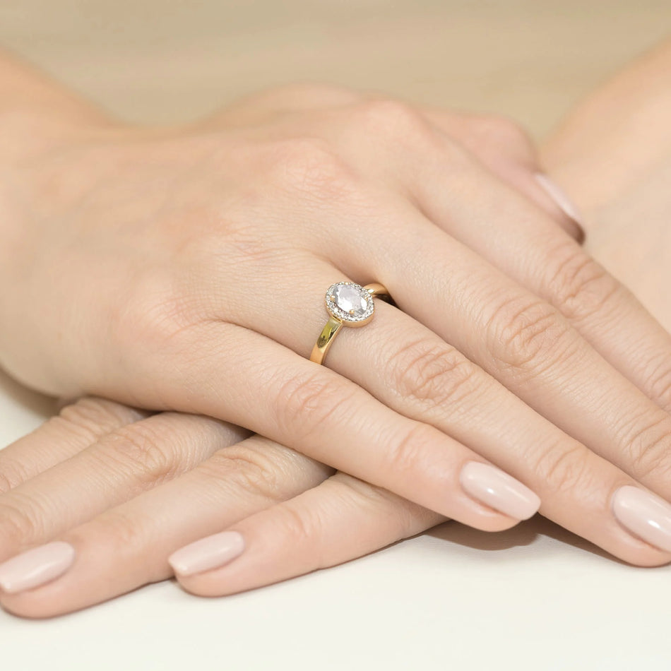 Zlatý prsten s 0,40ct a 0,08ct laboratorními diamanty