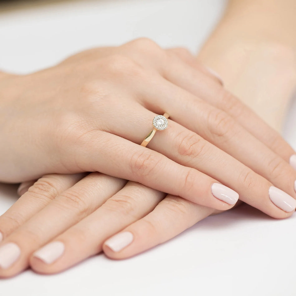 Zlatý prsteň s diamantmi 0,12 ct a 0,103 ct