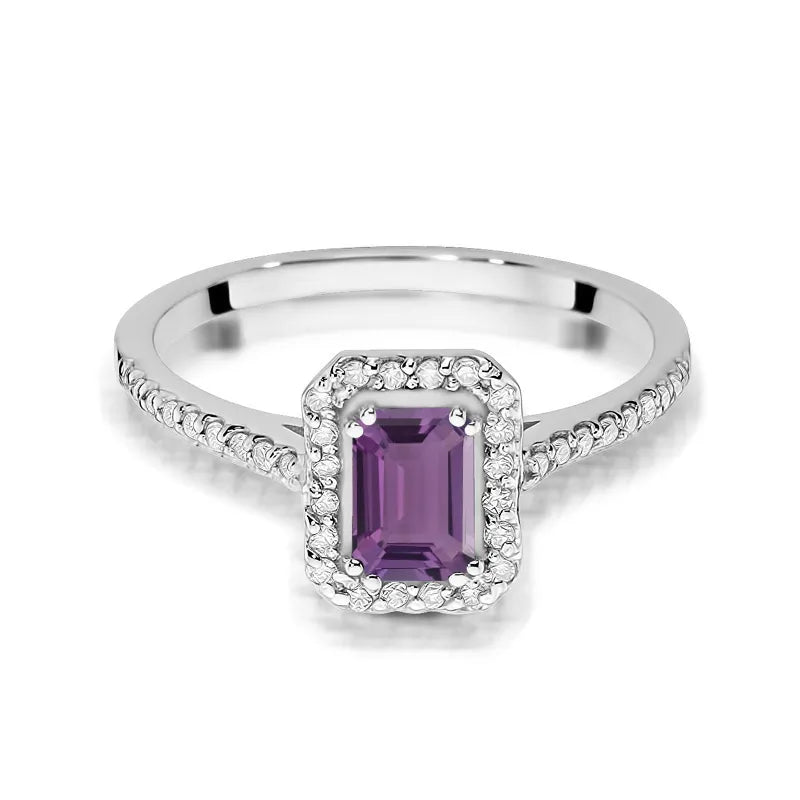Gold Ring with 0.50ct Amethyst and 0.19ct Diamonds