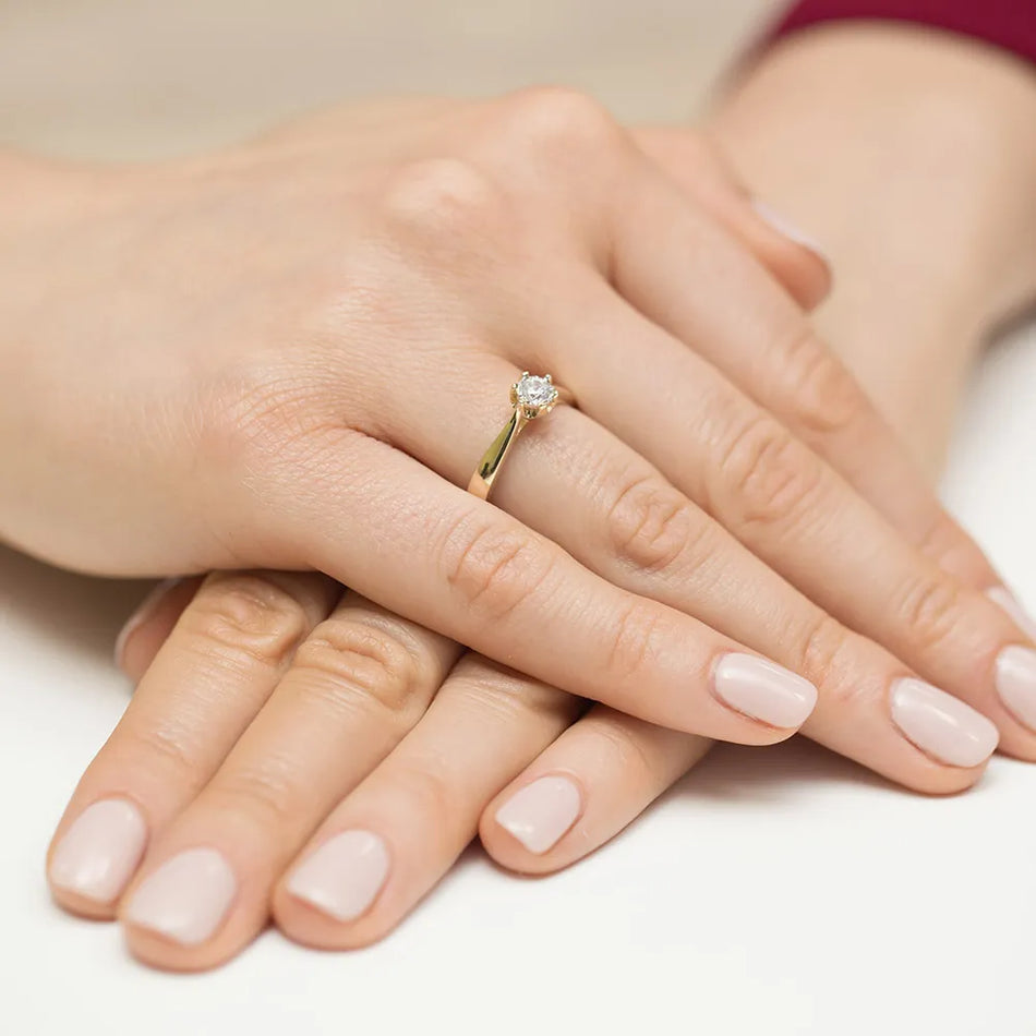 Goldring mit 0,20 ct Labor-Diamant