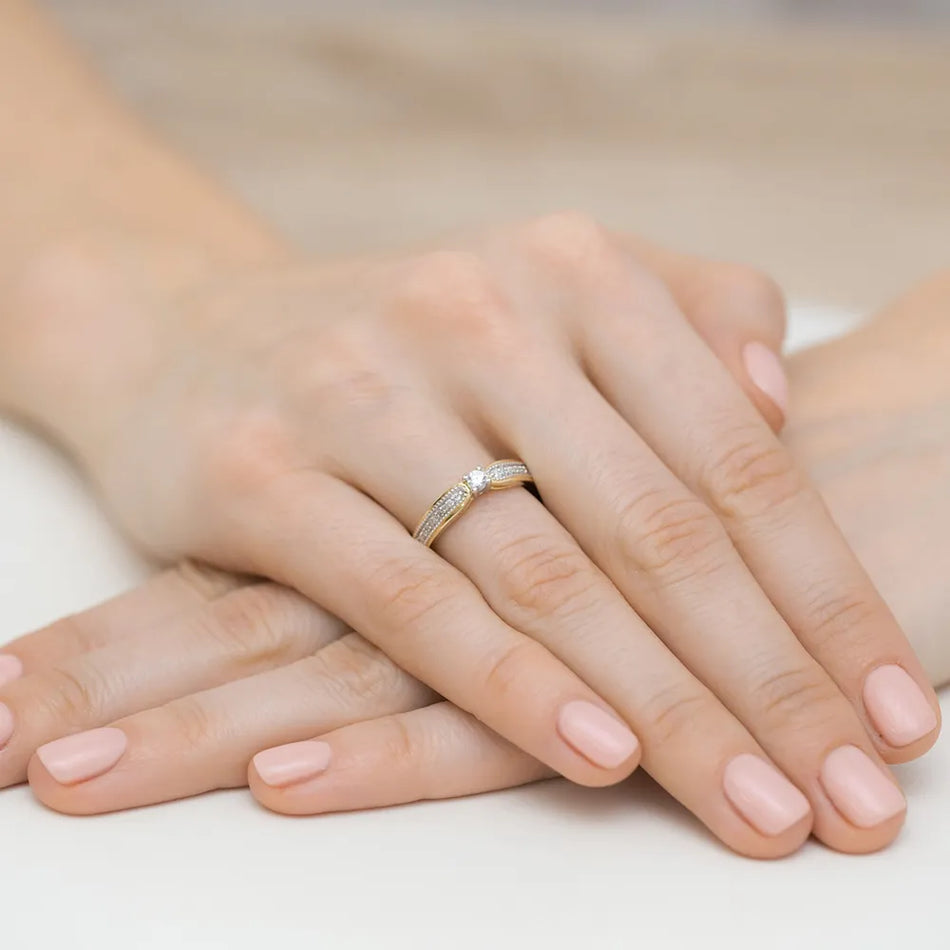 Gold Ring with 0.08ct and 0.09ct Diamonds