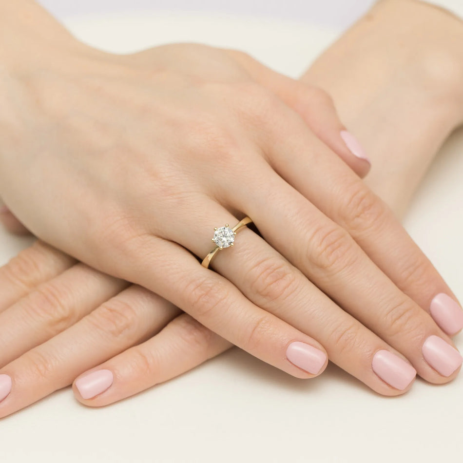 Goldring mit 0,70 ct Labor-Diamant