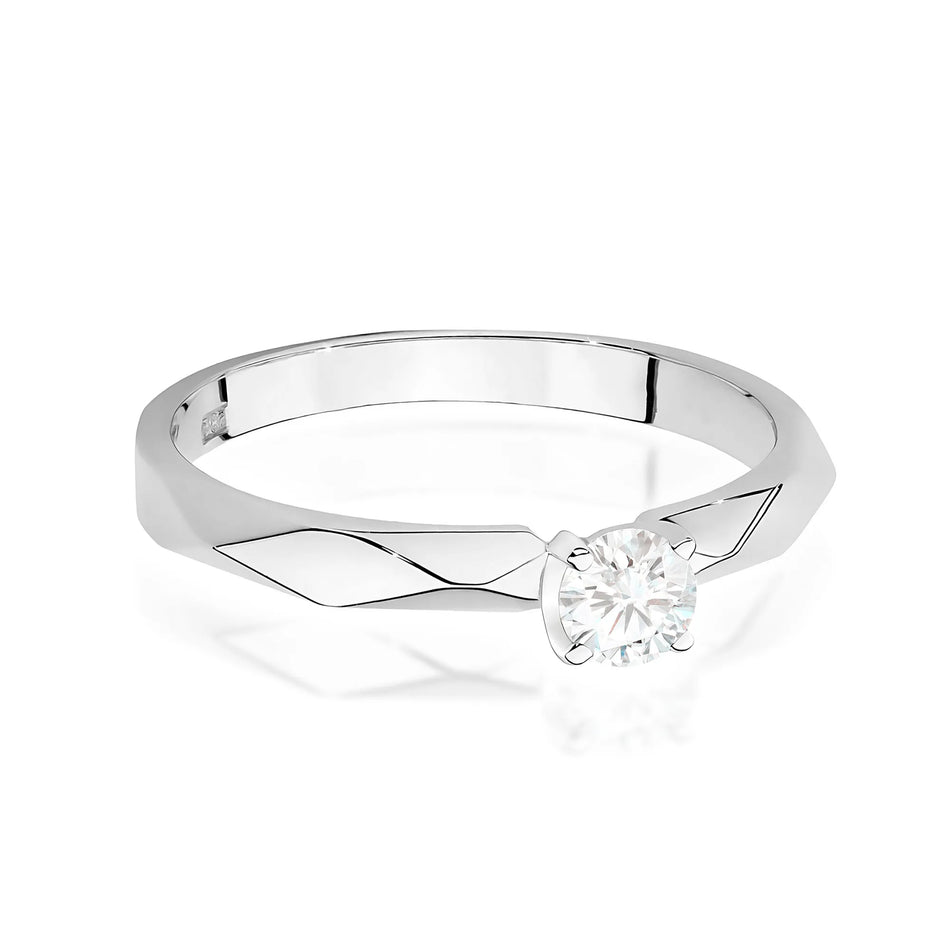 Zlatý prsten s diamantem 0,15 ct