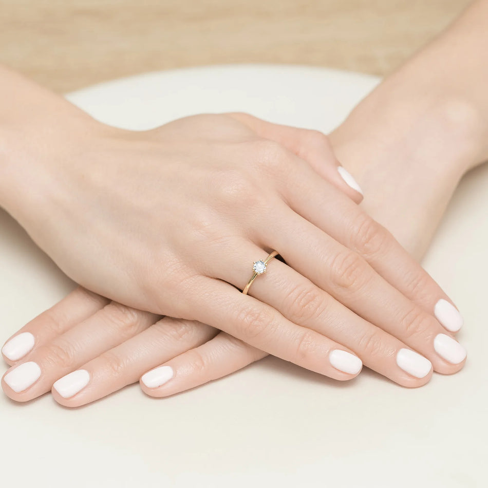 Goldring mit 0,30 ct Diamant