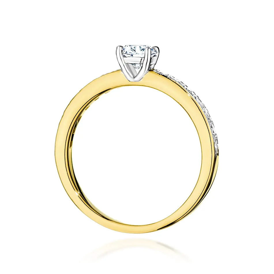 Gold Ring with 0.40ct and 0.203ct Diamonds