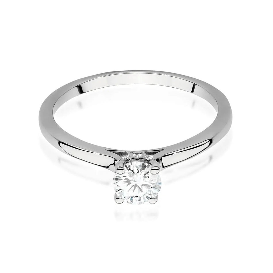 Goldring mit 0,40 ct Diamant und 0,06 ct Seitensteinen