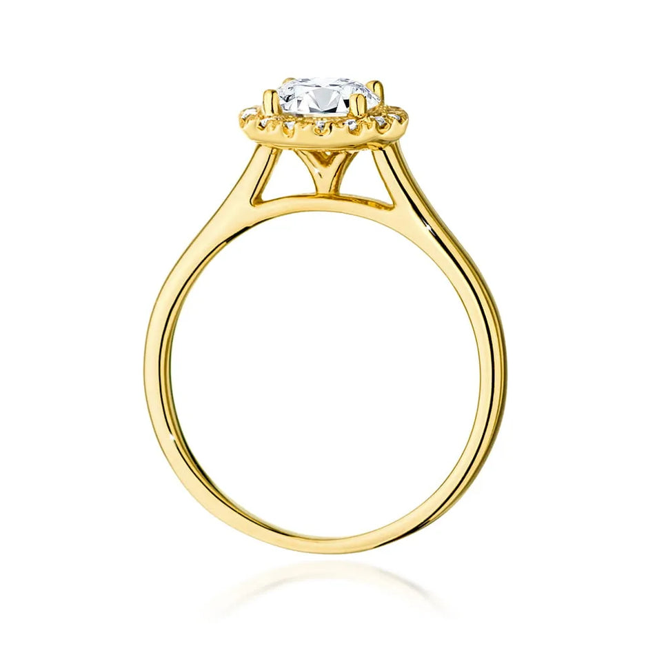 Gold Ring with 0.70ct Diamond and 0.138ct Sideline Diamonds