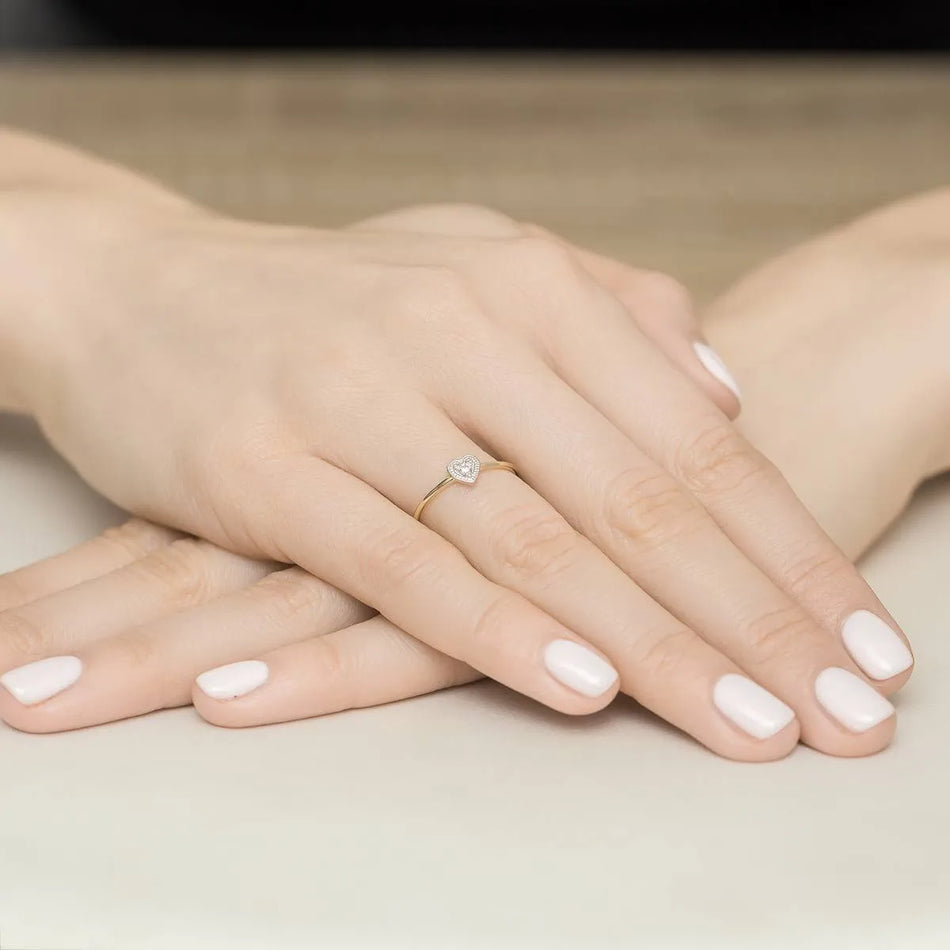 Goldring mit 0,02 ct Diamant