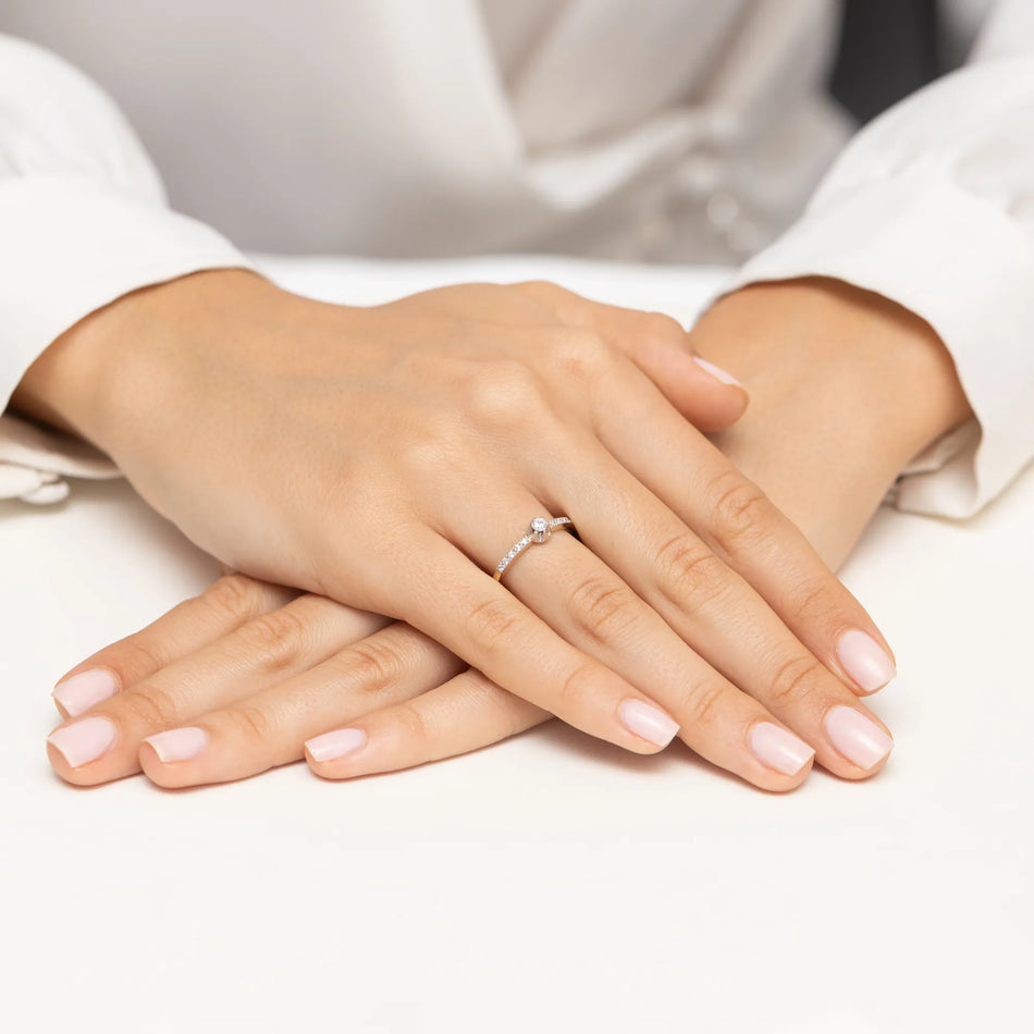 Zlatý prsteň s diamantmi 0,08 ct a 0,09 ct