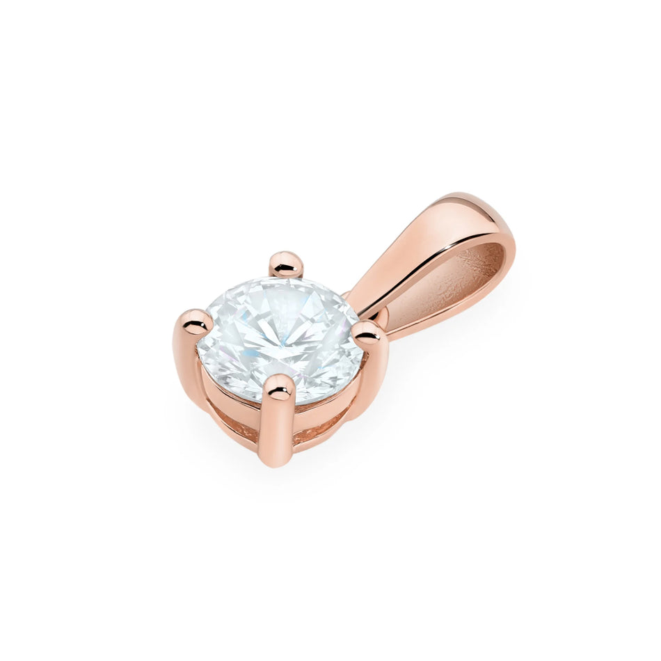 Zlatý prívesok s laboratórnymi diamantmi