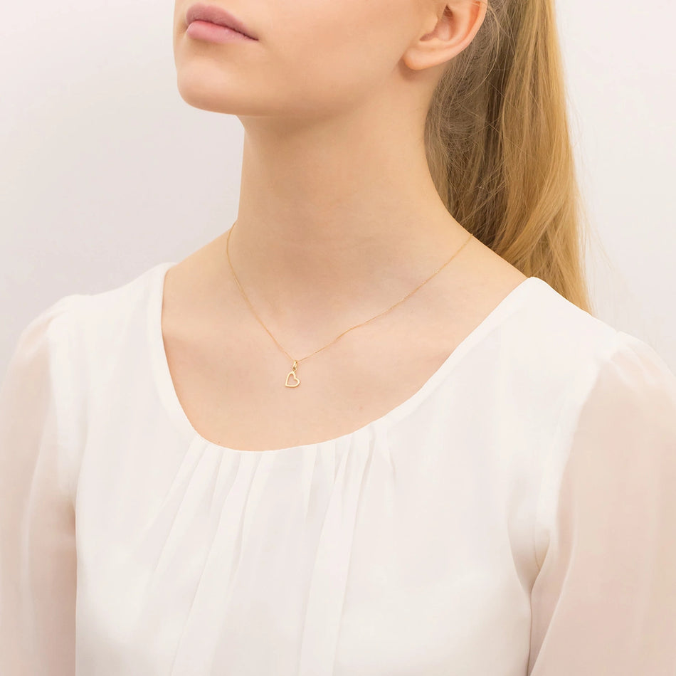 Zlatý přívěsek srdce